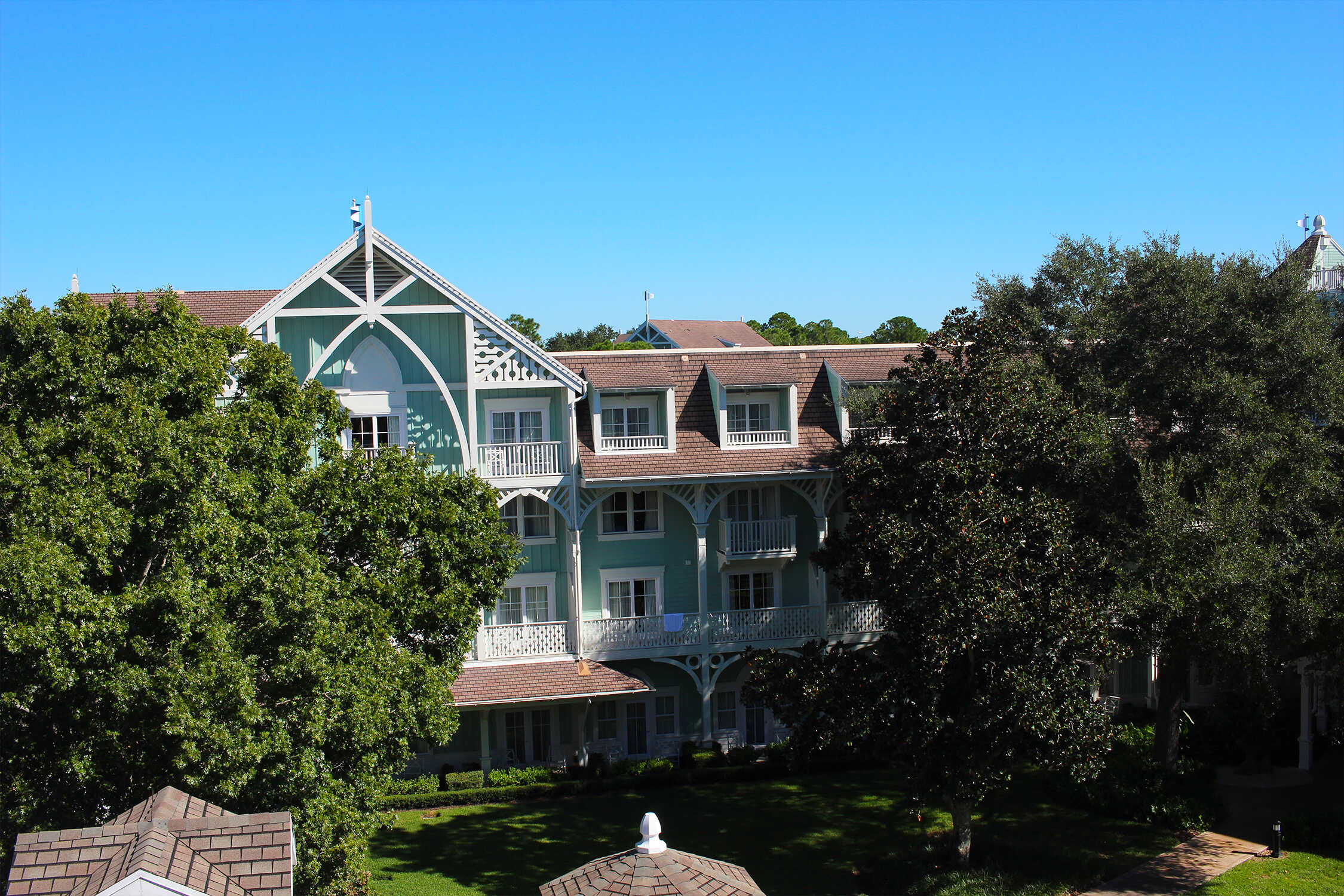 Disney's Beach Club Villas Exterior