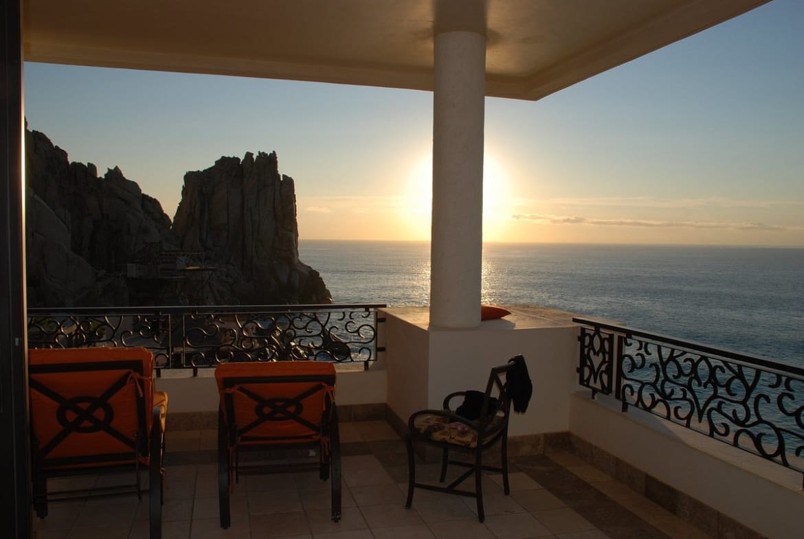 Grand Solmar Land's End Resort & Spa