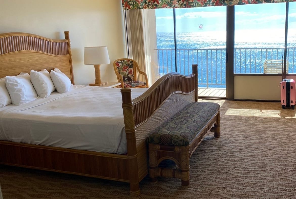 Kahana Beach Resort