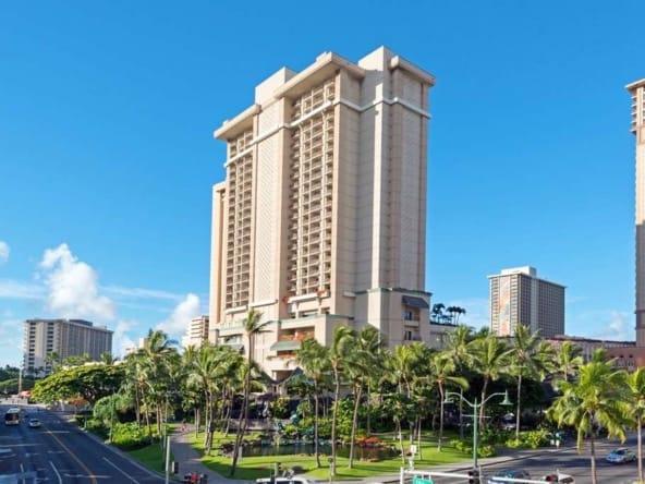 Lagoon Tower by Hilton Grand Vacations