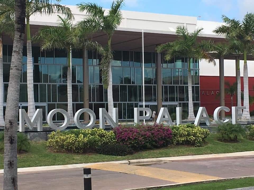 Moon Palace Sign