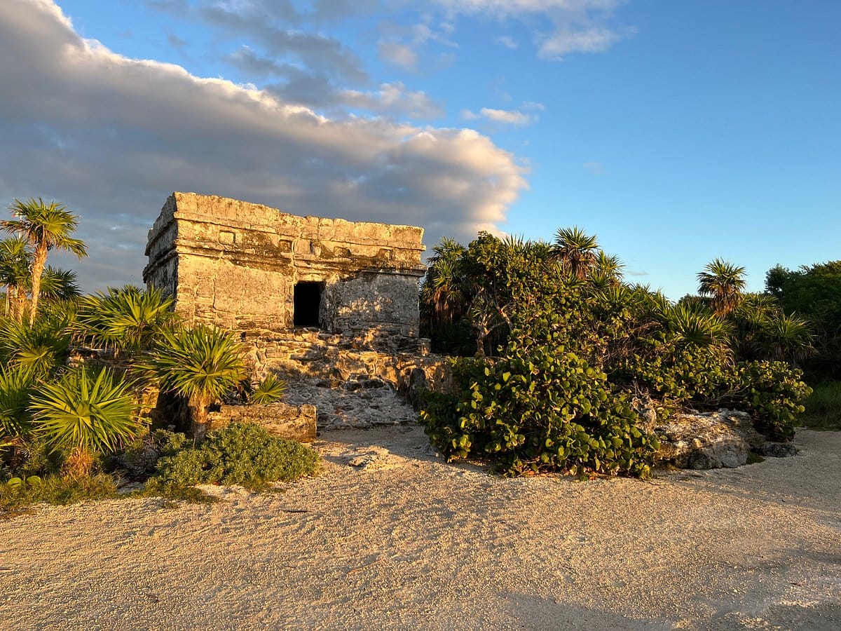 Occidental Grand Flamenco Xcaret