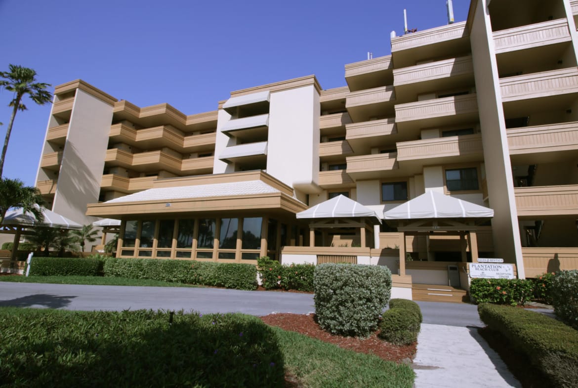 Plantation Beach Club at Indian River Exterior