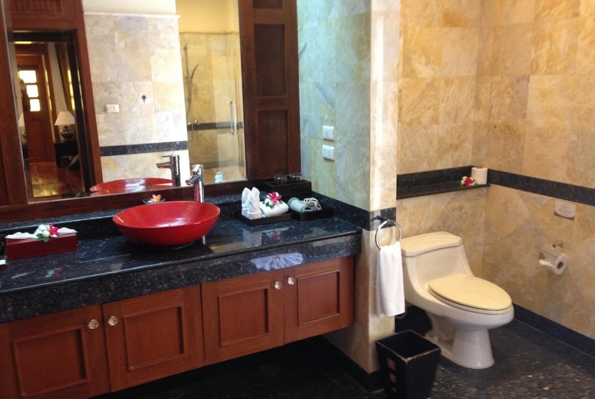 Quality Vacation Club At Samui Peninsula bathroom