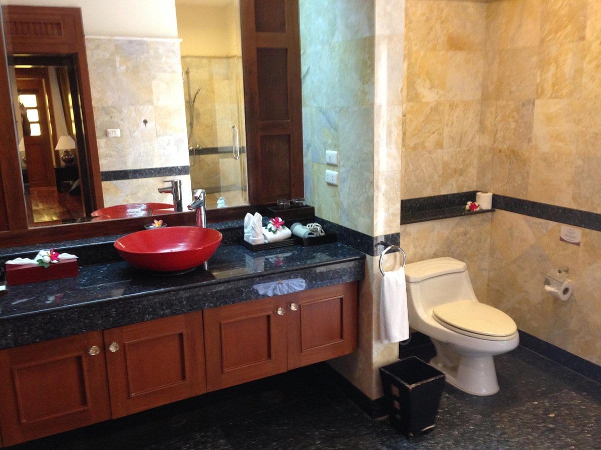 Quality Vacation Club At Samui Peninsula bathroom