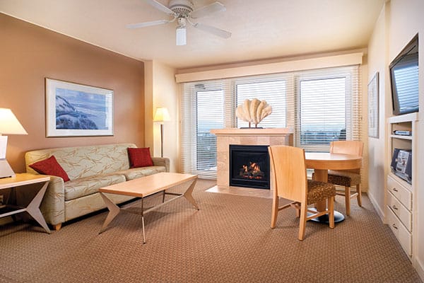 Worldmark Seaside Studio Living Room