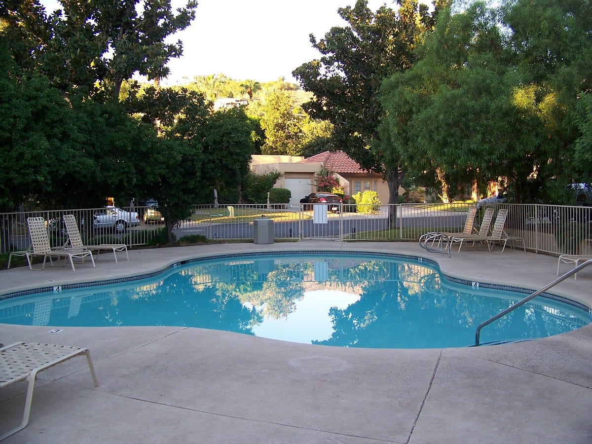 Vacation Internationale - The Oasis pool