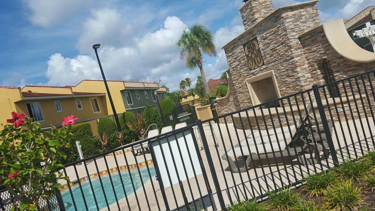 Vacation Villas At Fantasyworld hot tub