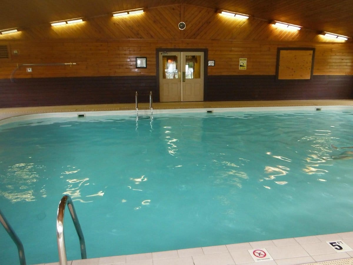 Vacationland Estates pool