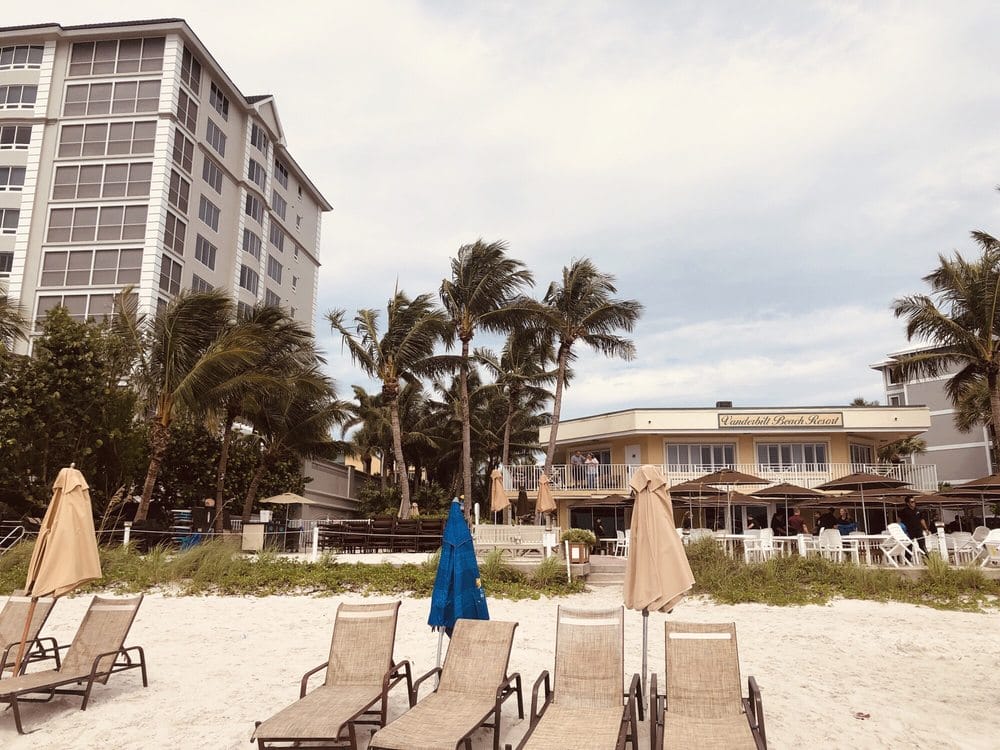 Vanderbilt Beach And Harbour Club Beach