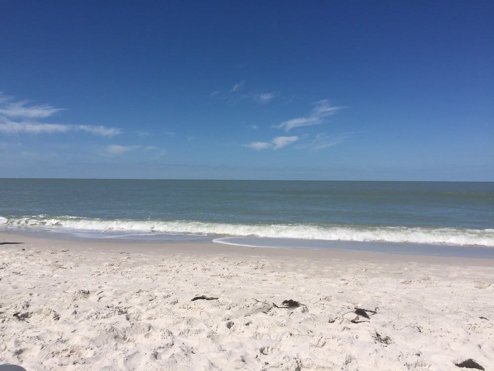 Vanderbilt Beach And Harbour Club Beach