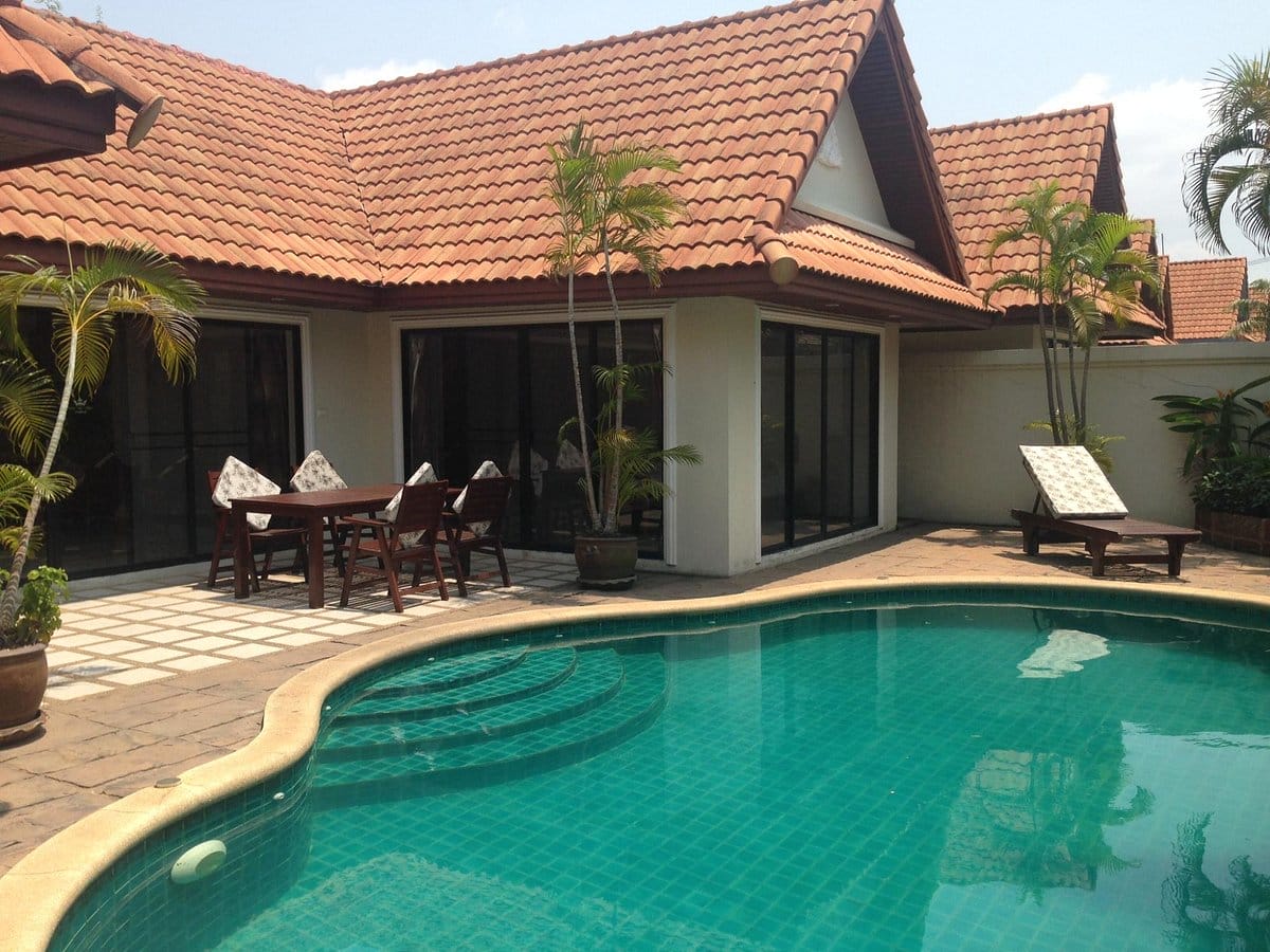 View Talay Villas Holiday Resort outside pool