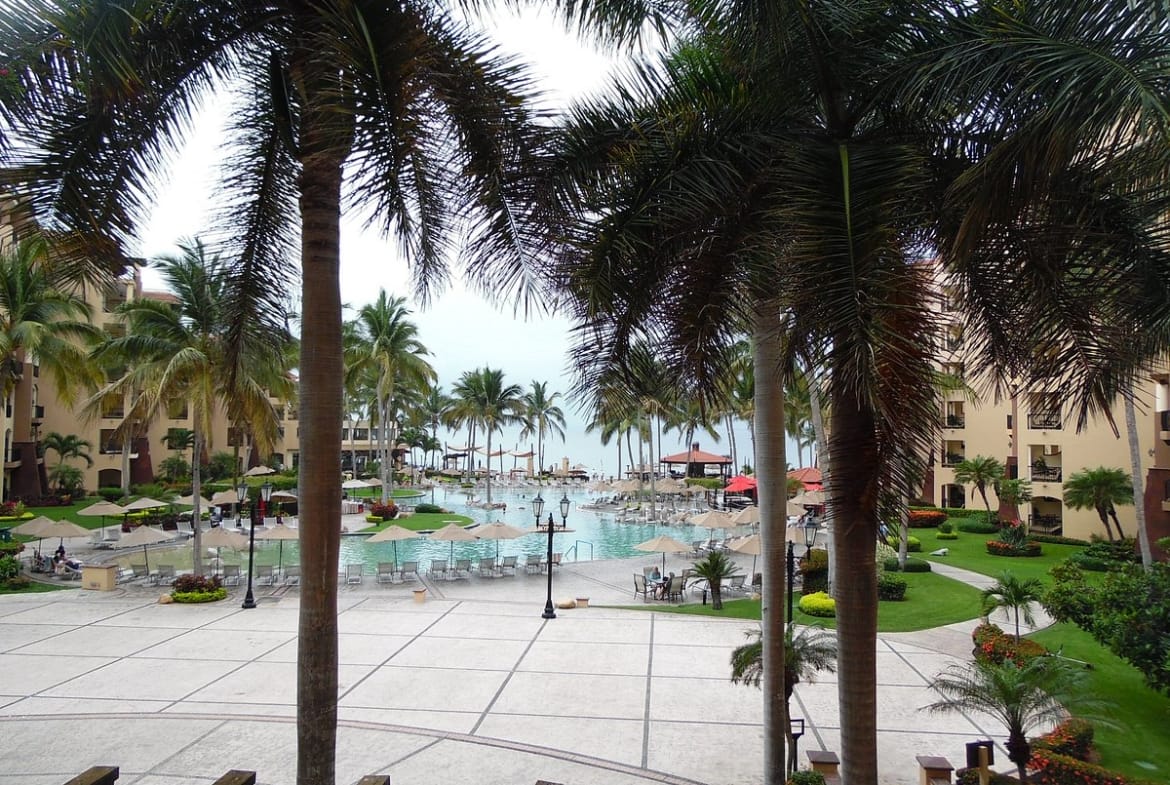 Villa Del Palmar - Flamingos enterance