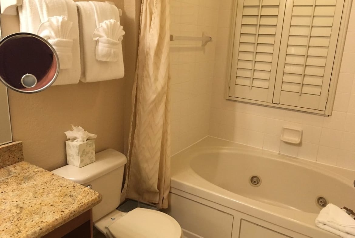 Villas at regal palms bathroom