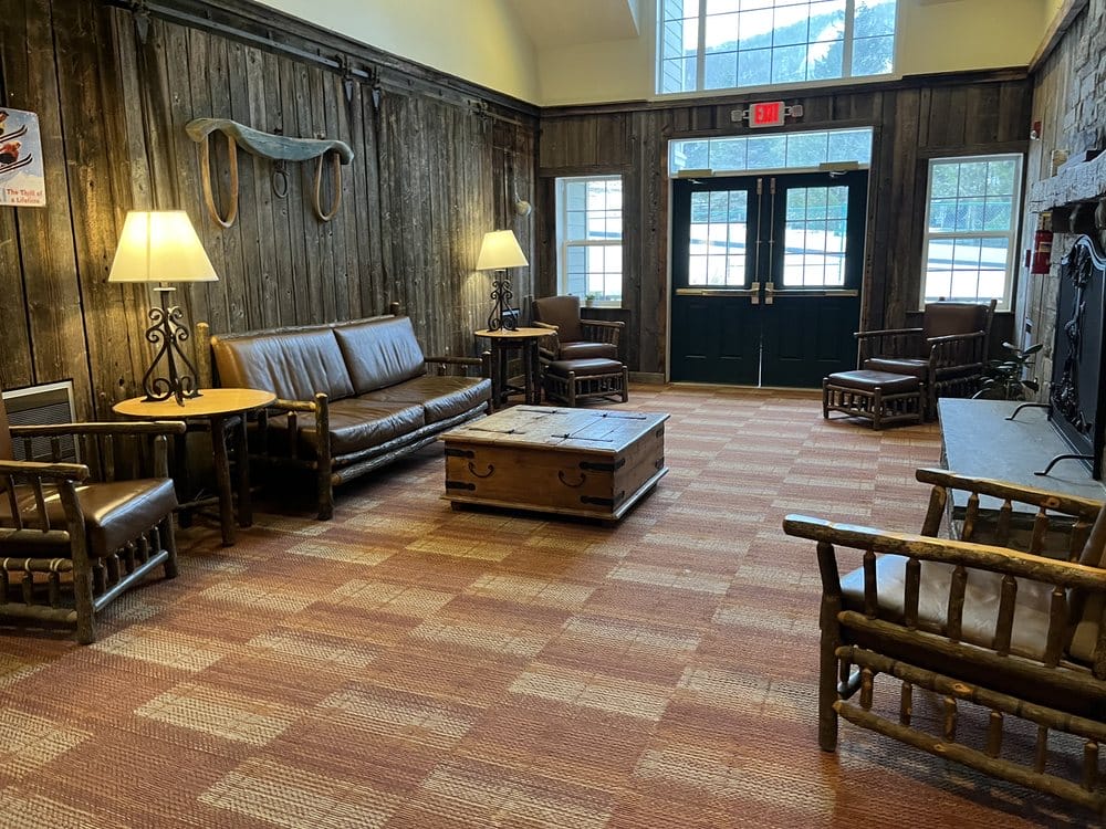 Wyndham Bentley Brook lobby