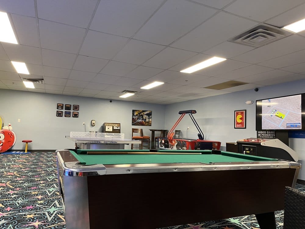 Wyndham Bentley Brook rec room