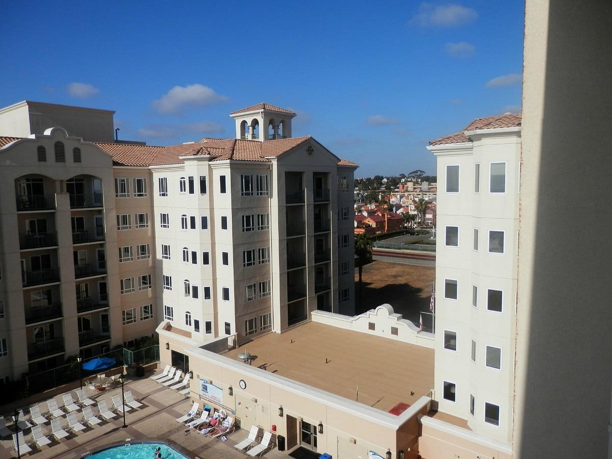 Wyndham Oceanside Pier Resort ext2