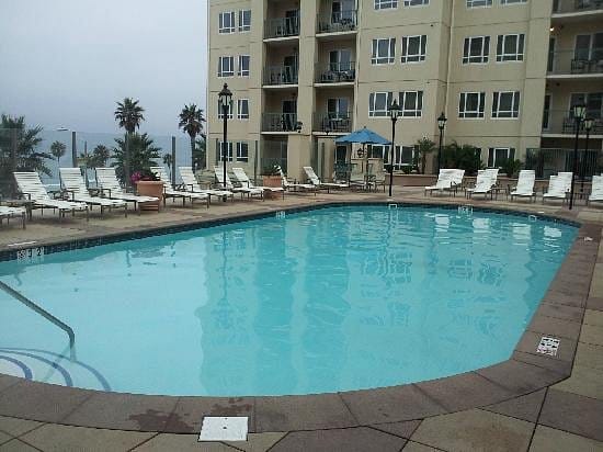 Wyndham Oceanside Pier Resort pool