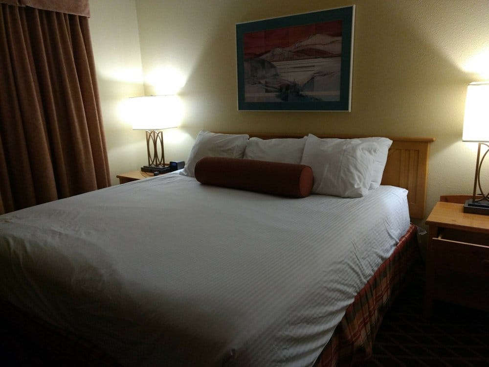 Wyndham Pagosa bed area