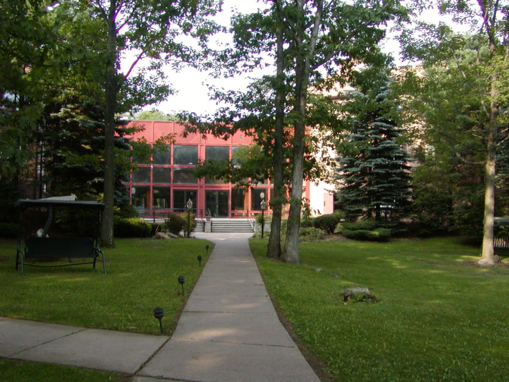 Carriage House At Pocono Manor