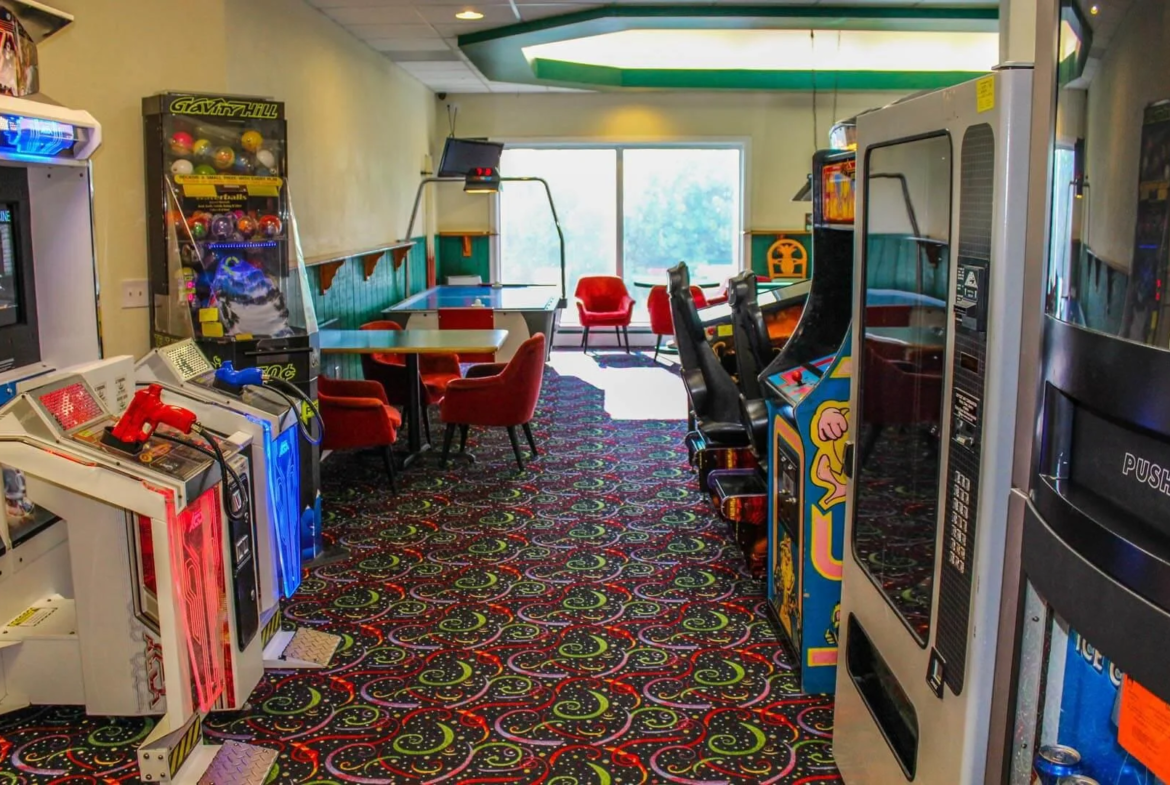 Discovery Beach Resort Arcade