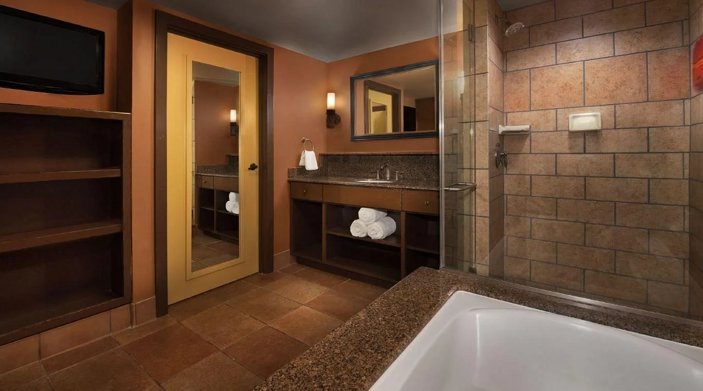 Disney’s Animal Kingdom Villas – Kidani Village Bathroom