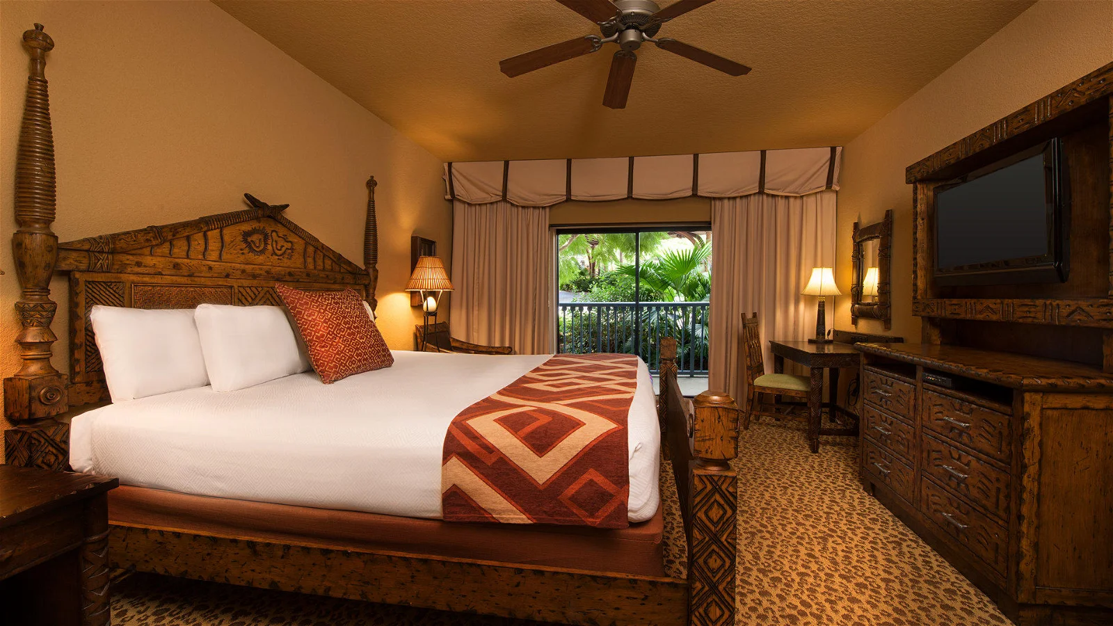 Disney’s Animal Kingdom Villas – Kidani Village Bedroom