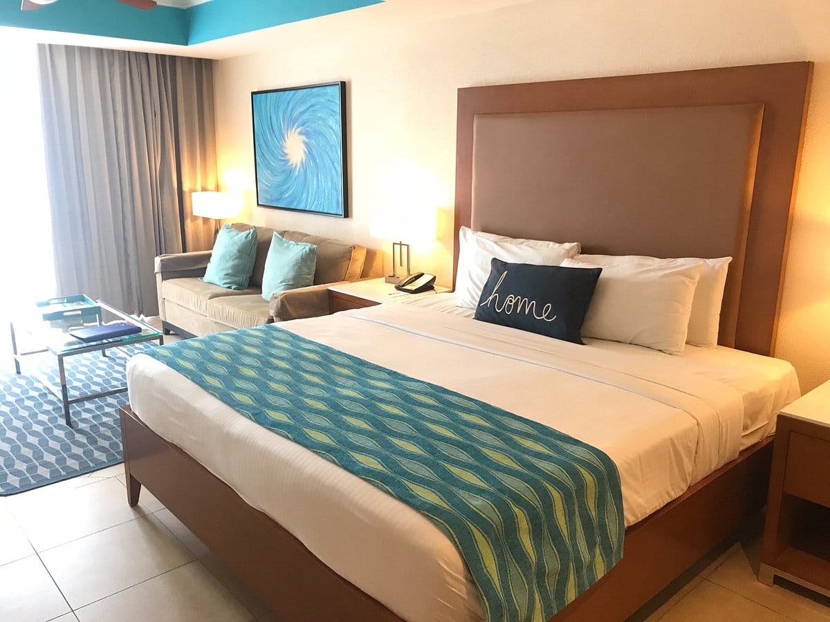 bedroom in aruba timeshare