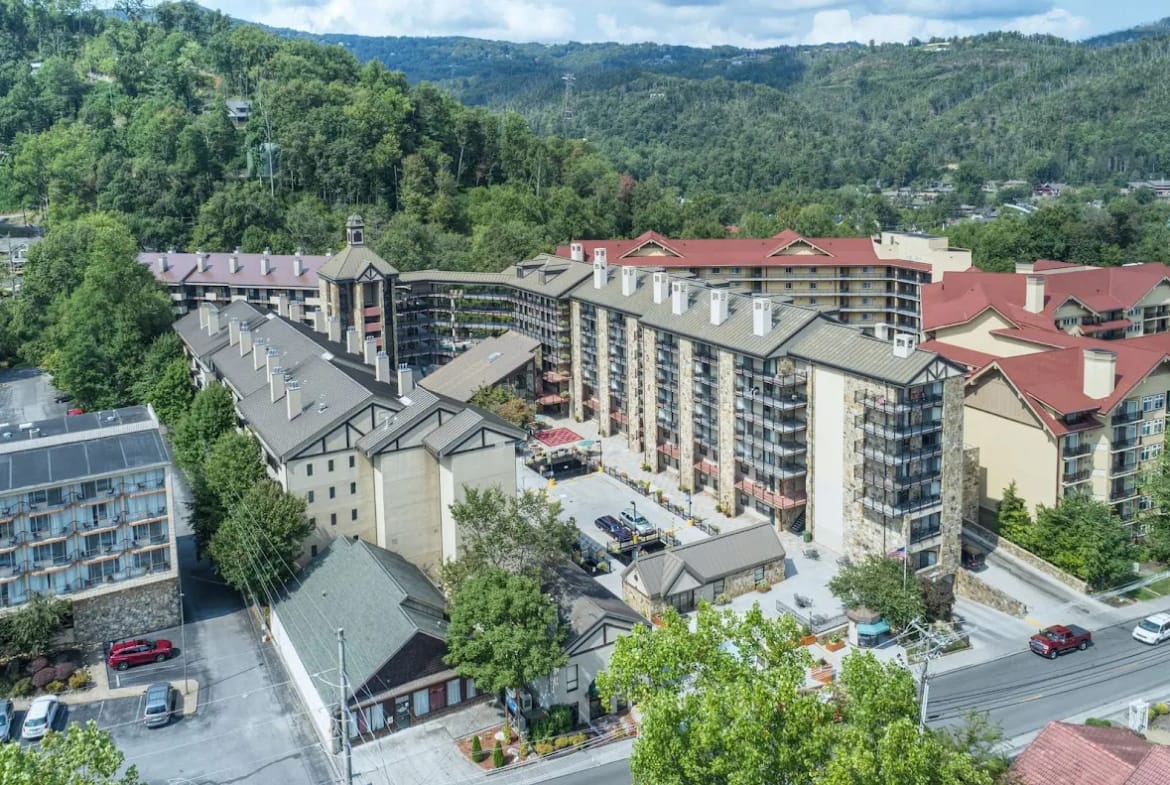 Gatlinburg Town Square