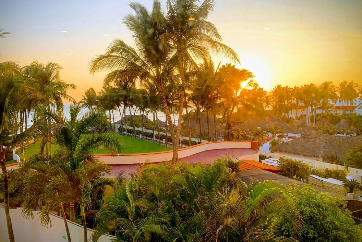 Grand Velas International Residence