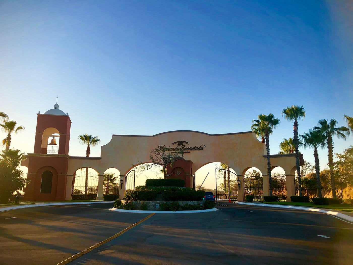 hacienda encantada resort