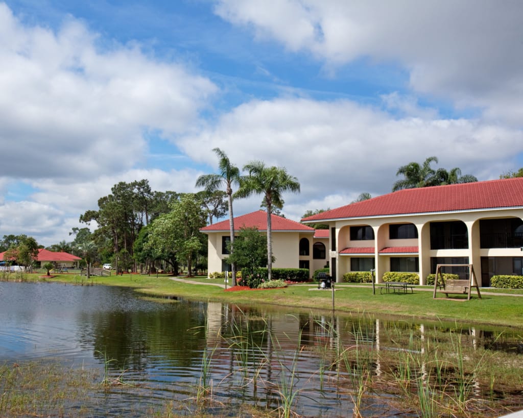 harder hall lakeside villas