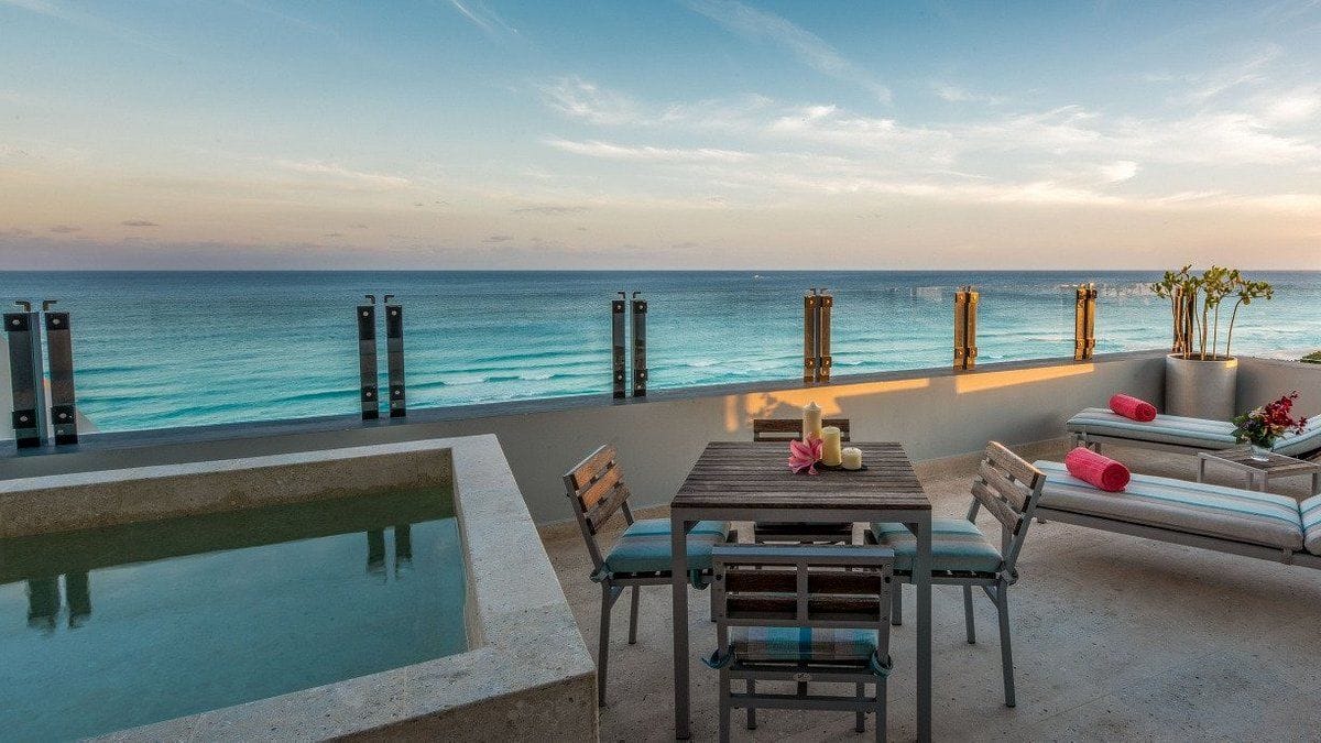 Rhc At Park Royal Piramides Cancun Patio