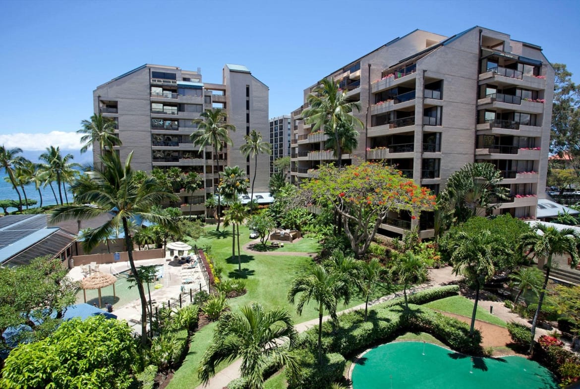 Sands Of Kahana Vacation Club pool view