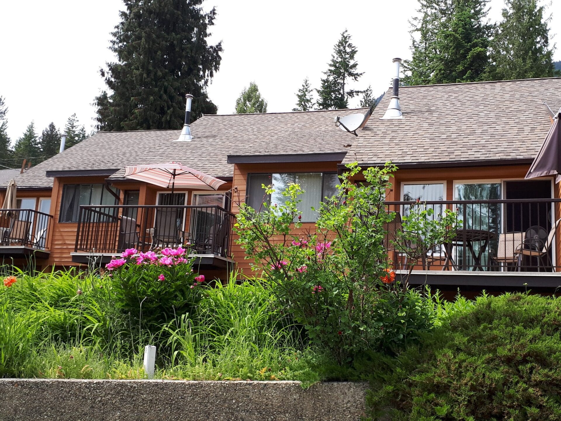 St. Ives Resort On Shuswap