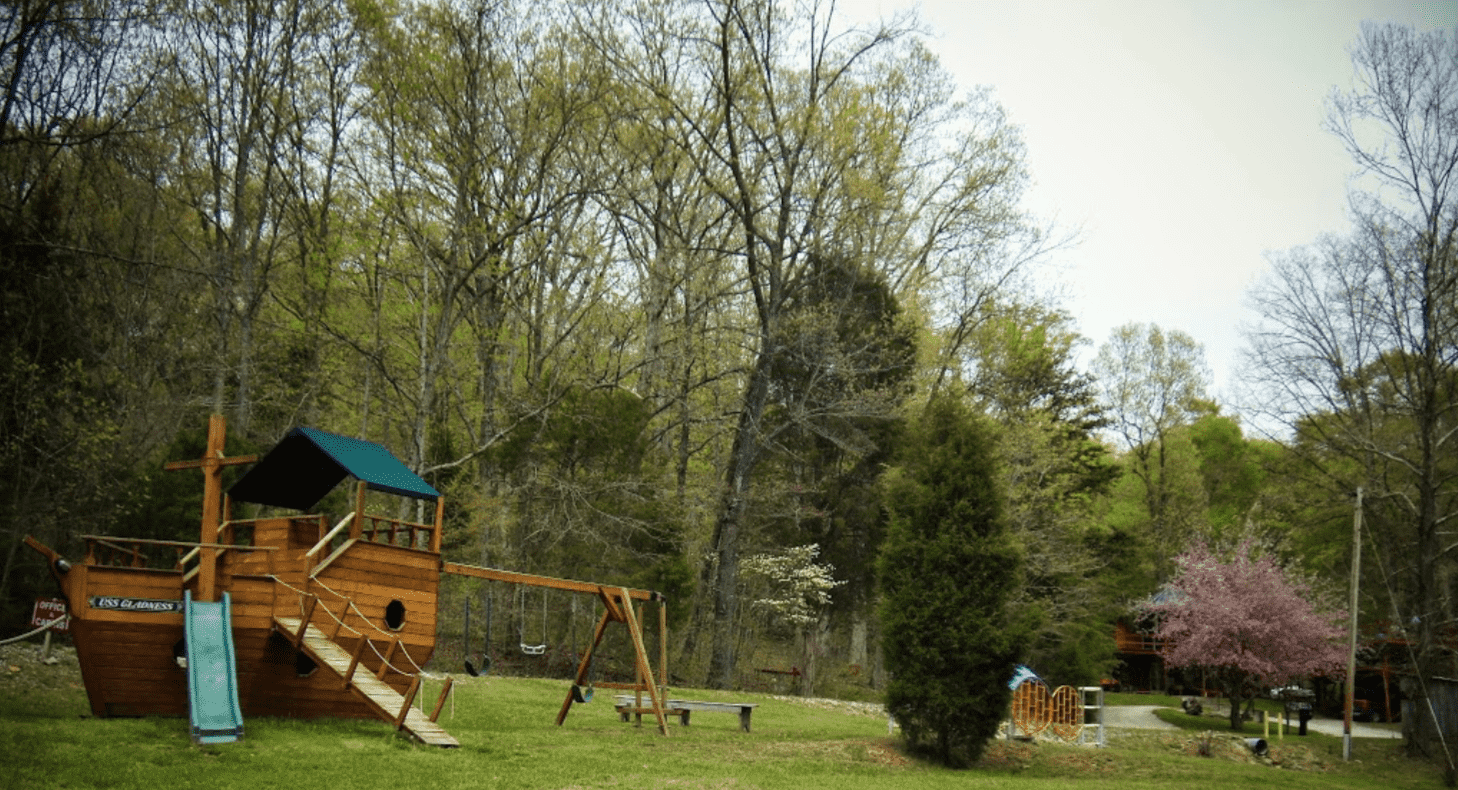 white oaks on the lake