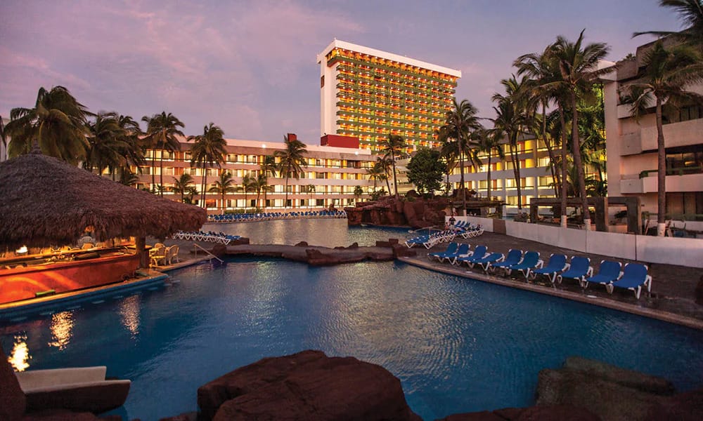 El Cid Vacations Club El Moro Beach Pool